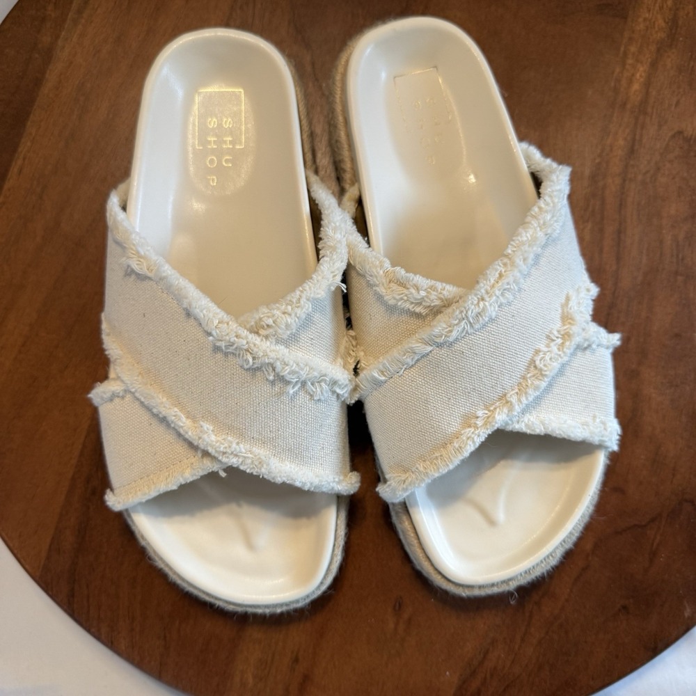 ShuShop Cream Frayed Crossband Sandals